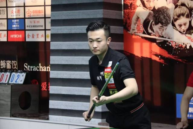 前场压迫与 前场压迫与