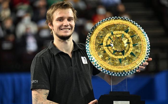 上的卓越表 上的卓越表