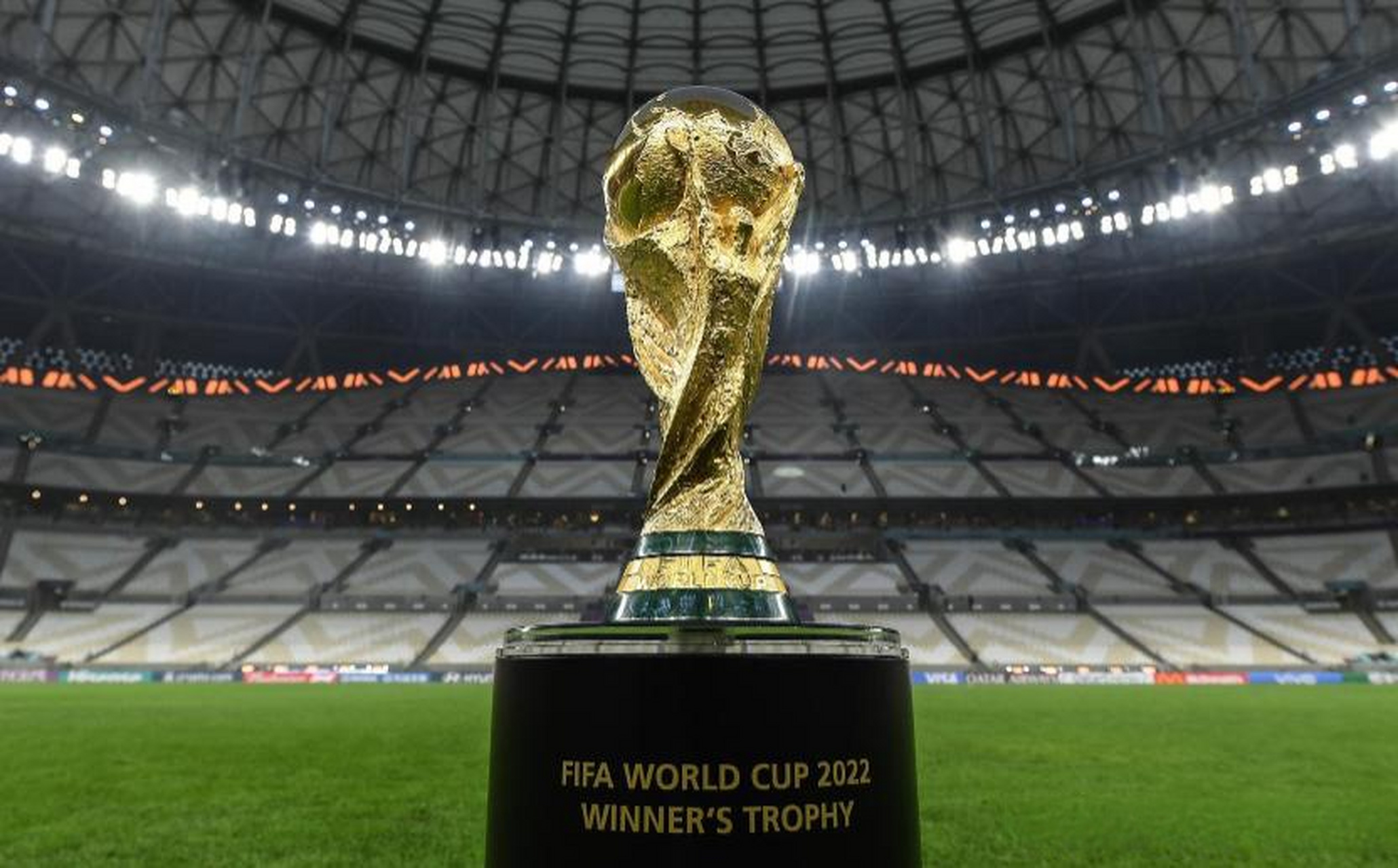 展现出在逆 展现出在逆