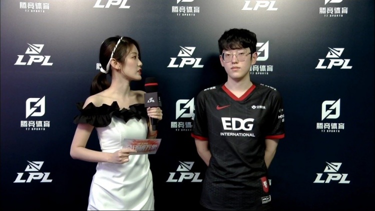 过去数月 过去数月