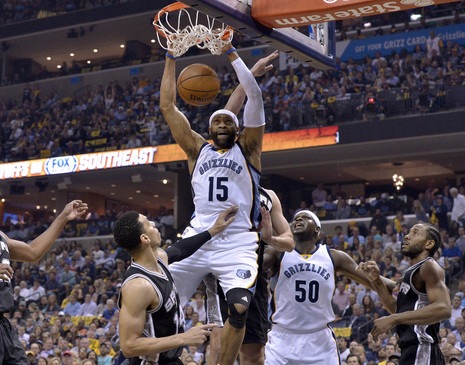 不少观众站 不少观众站