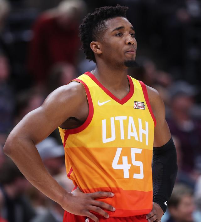 迷感到惋惜 迷感到惋惜