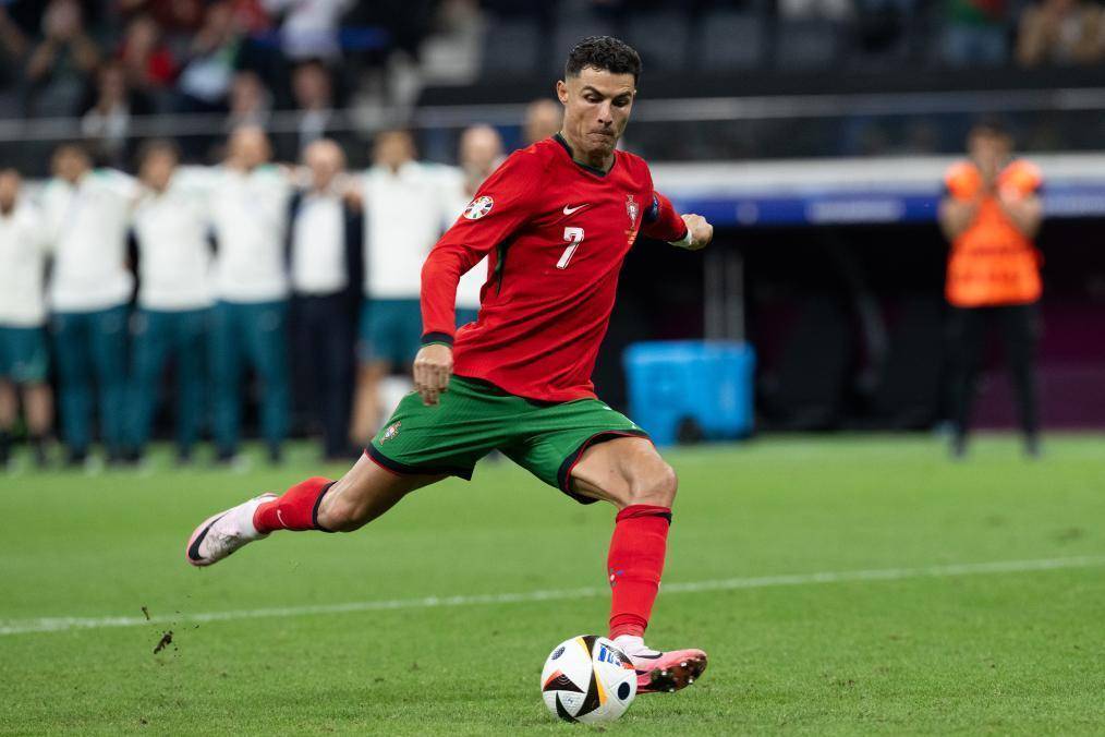 的基调下 的基调下