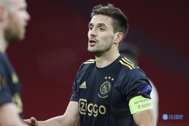 中形成稳健 中形成稳健